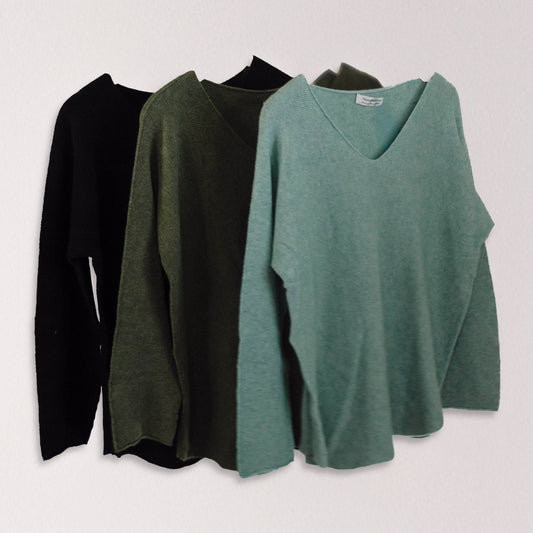 V-Neck Pullover